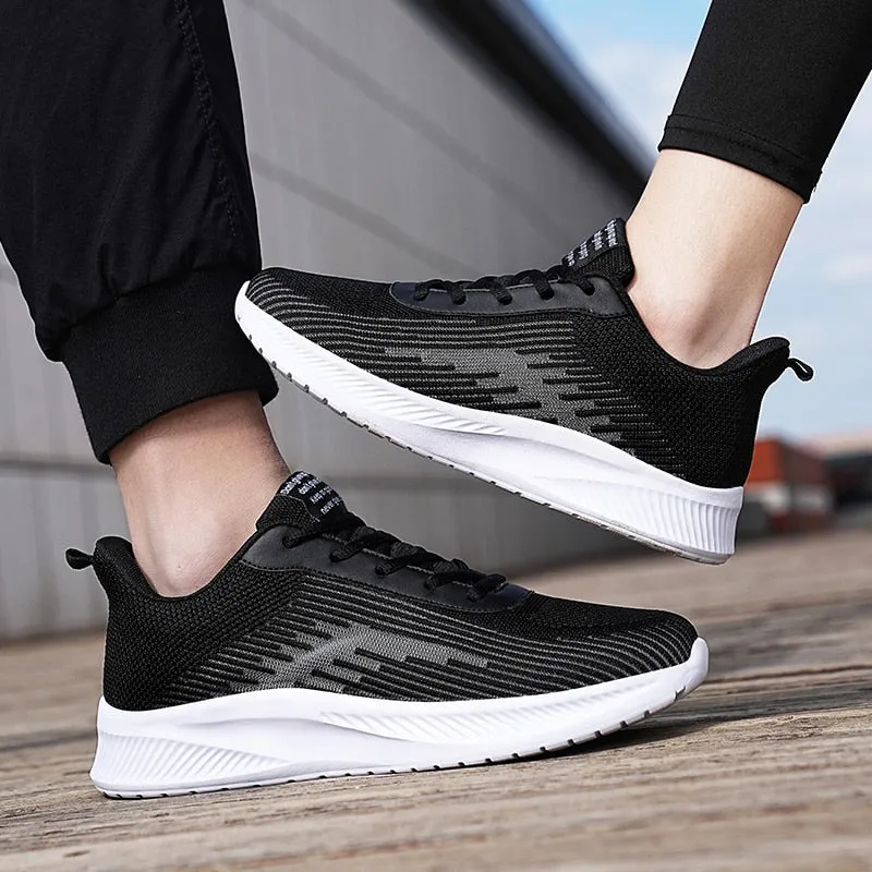 Brand Summer Men Shoes Lightweight Couple Sneakers Fashion Casual Shoes Outdoor Breathable Mesh Men Walking Shoes Big Size 36-47