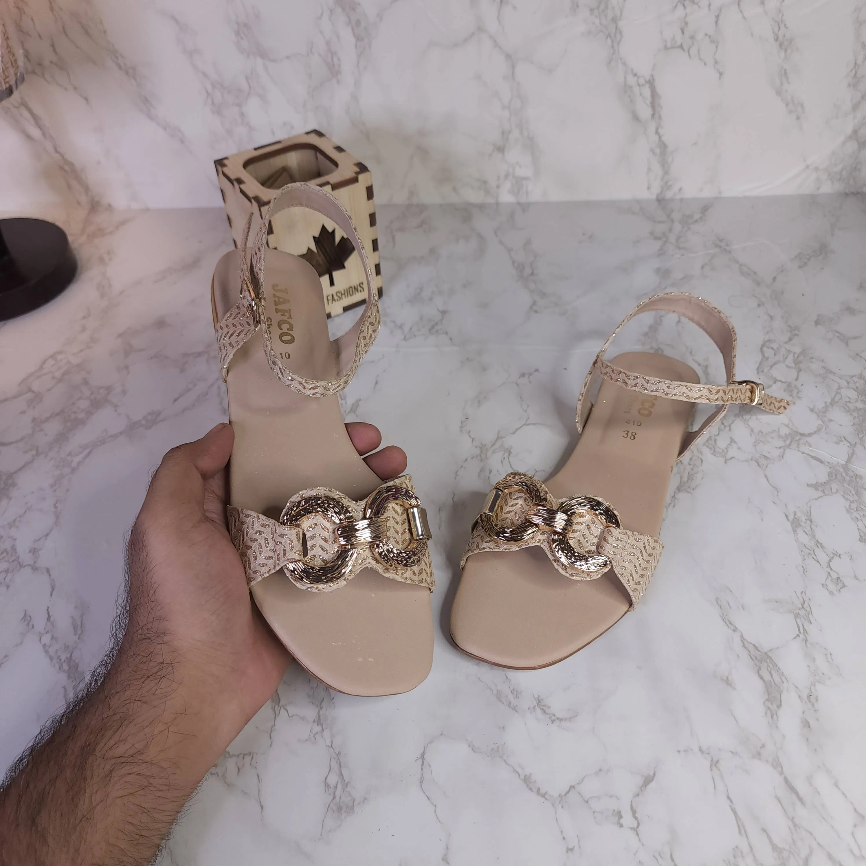 Fown Buckle Sandals