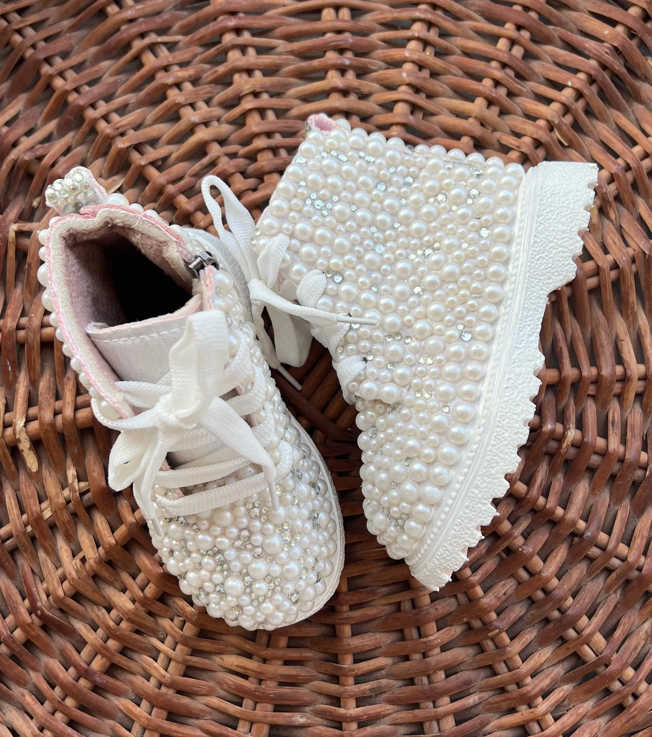 Funky N Trendy white pearl sneakers /kids sneakers/ pearl shoes / kids shoes/ white  sneakers /white shoes for kids/handmade sneakers for kids/ shoes for baby girl / baby boy first birthday/ birthday shoes for kids